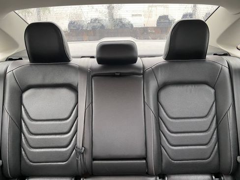 Used 2022 Volkswagen Jetta SEL FWD image 36