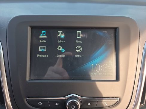 Used 2018 Chevrolet Equinox LT image 21