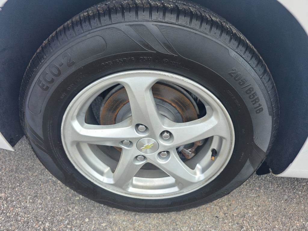 Used 2018 Chevrolet Malibu LS FWD image 19