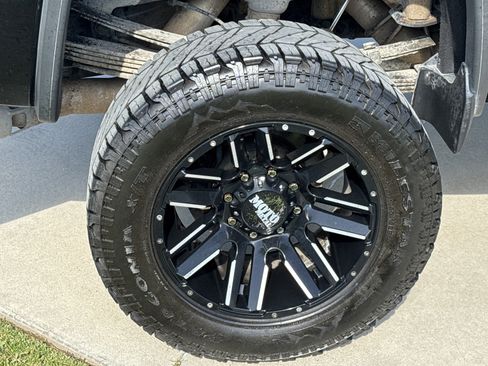 Used 2015 GMC Sierra 3500 Denali AWD/4WD image 11