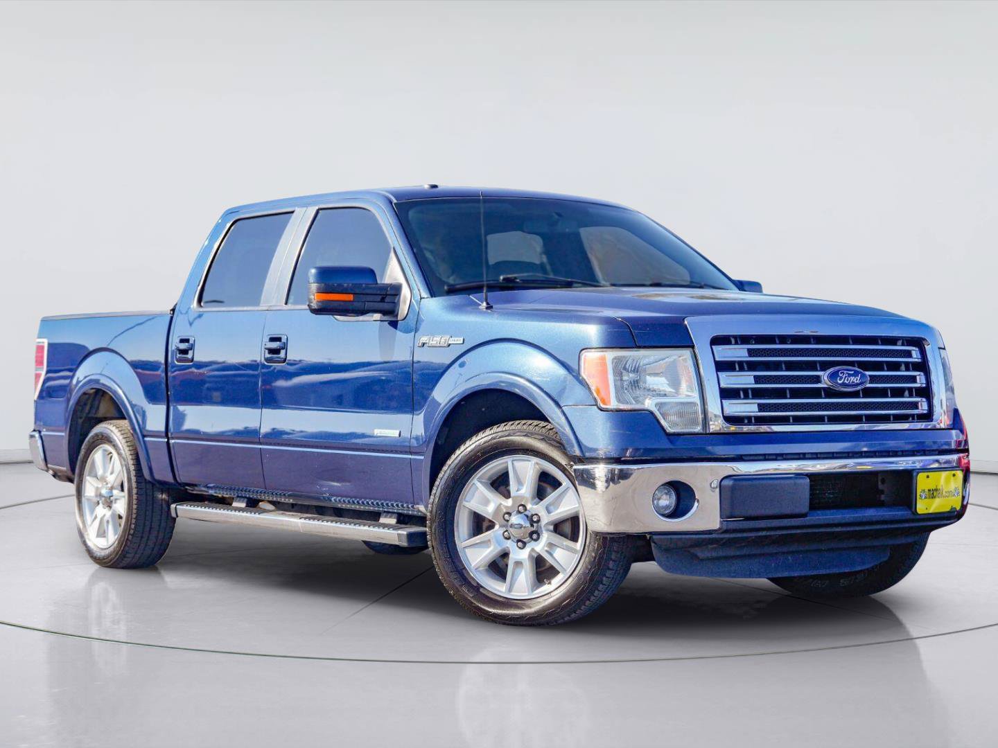 Used 2013 Ford F150 Lariat w/ Mid Equipment Group RWD image 1