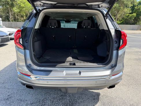 Used 2019 GMC Terrain Denali w/ Comfort Package FWD image 11