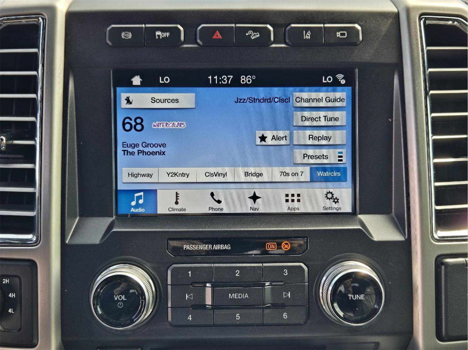 Used 2017 Ford F350 Platinum w/ Platinum Ultimate Package AWD/4WD image 16