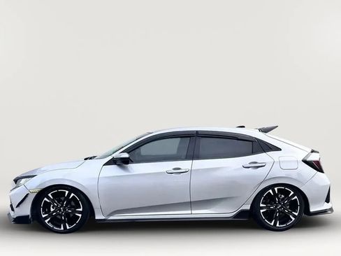 Used 2018 Honda Civic Sport image 18