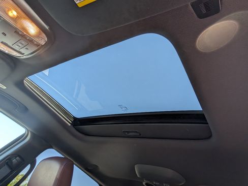 Used 2024 Dodge Durango GT image 15