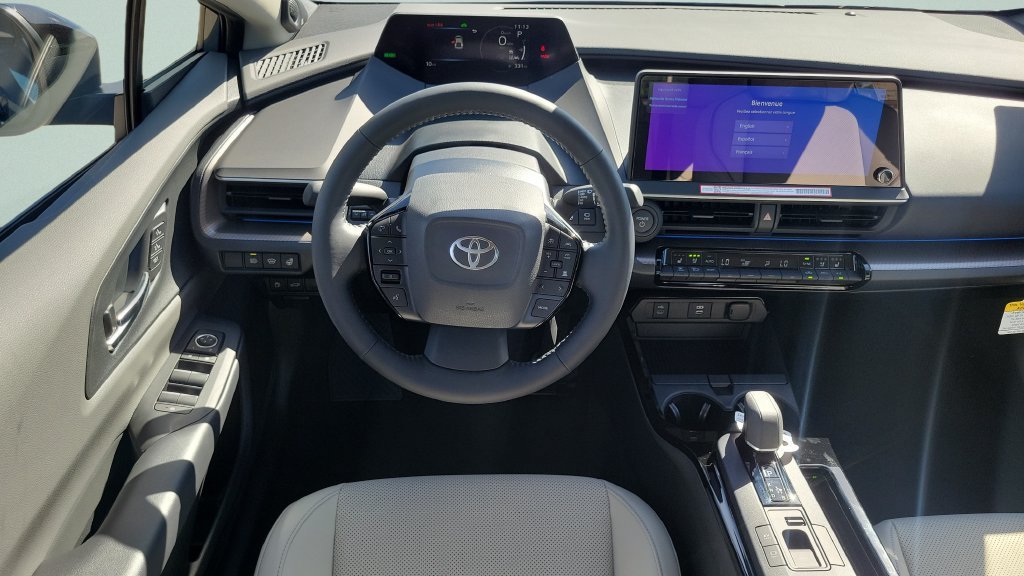 New 2027 Toyota Prius Limited w/ Limited Premium Package FWD image 12