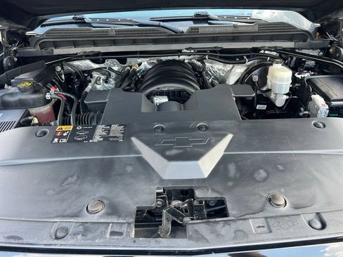 Used 2016 Chevrolet Silverado 1500 LTZ Z71 w/ LTZ Plus Package AWD/4WD image 47