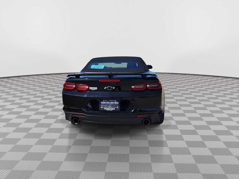 Used 2023 Chevrolet Camaro LT w/ Technology Package RWD image 7