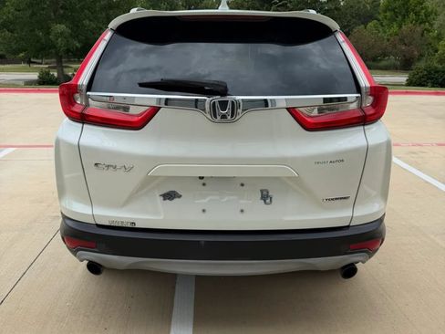 Used 2017 Honda CR-V Touring image 4