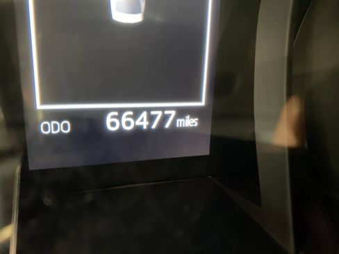 Used 2023 Toyota Camry SE image 28