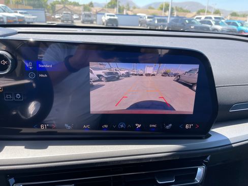 New 2025 Chevrolet Traverse LT w/ LPO, Floor Liner Package image 25