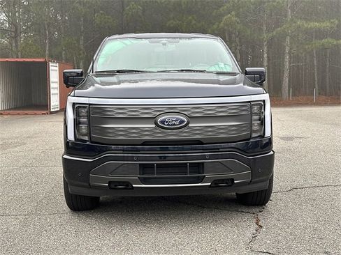 Used 2023 Ford F150 Lightning Lariat w/ Tow Technology Package image 2