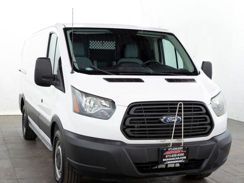 Used 2016 Ford Transit 150 130 Low Roof RWD image 1