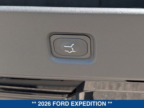 New 2026 Ford Expedition Active RWD image 18