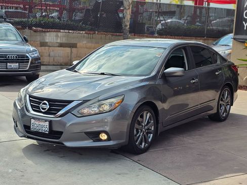 Used 2018 Nissan Altima 2.5 SR w/ SR Special Edition image 7