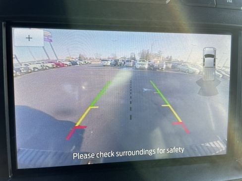 Used 2020 Ford F150 Lariat w/ Equipment Group 502A Luxury image 22