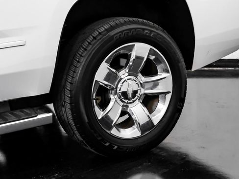 Used 2017 Chevrolet Tahoe LT w/ LT Signature Package image 51