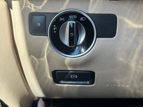 Used 2018 Mercedes-Benz GLE 350 4MATIC image 17