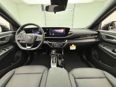 New 2026 Buick Envista Sport Touring w/ Convenience I Package FWD image 3