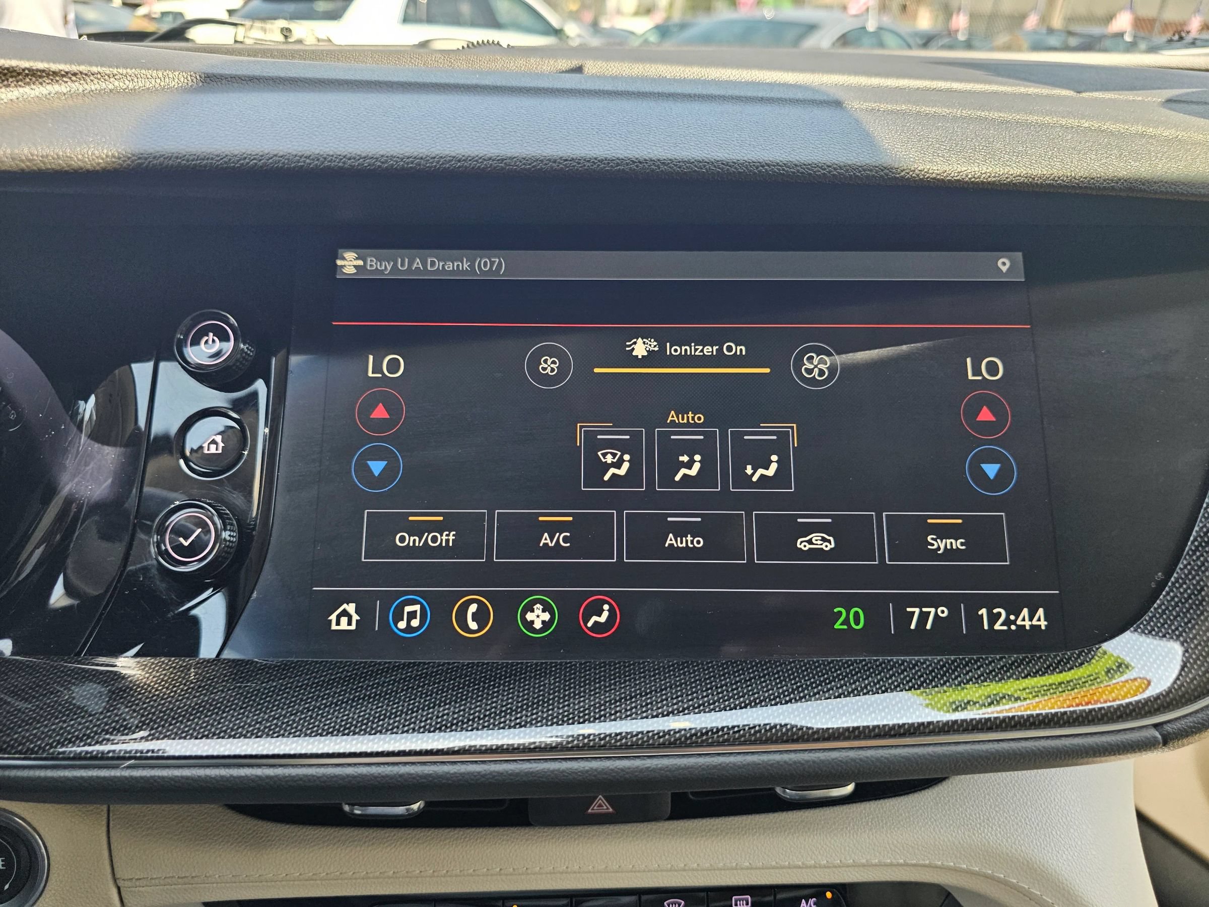 Used 2021 Buick Envision Essence AWD/4WD image 22