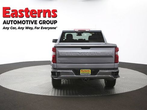 Used 2023 Chevrolet Silverado 1500 LT AWD/4WD image 38