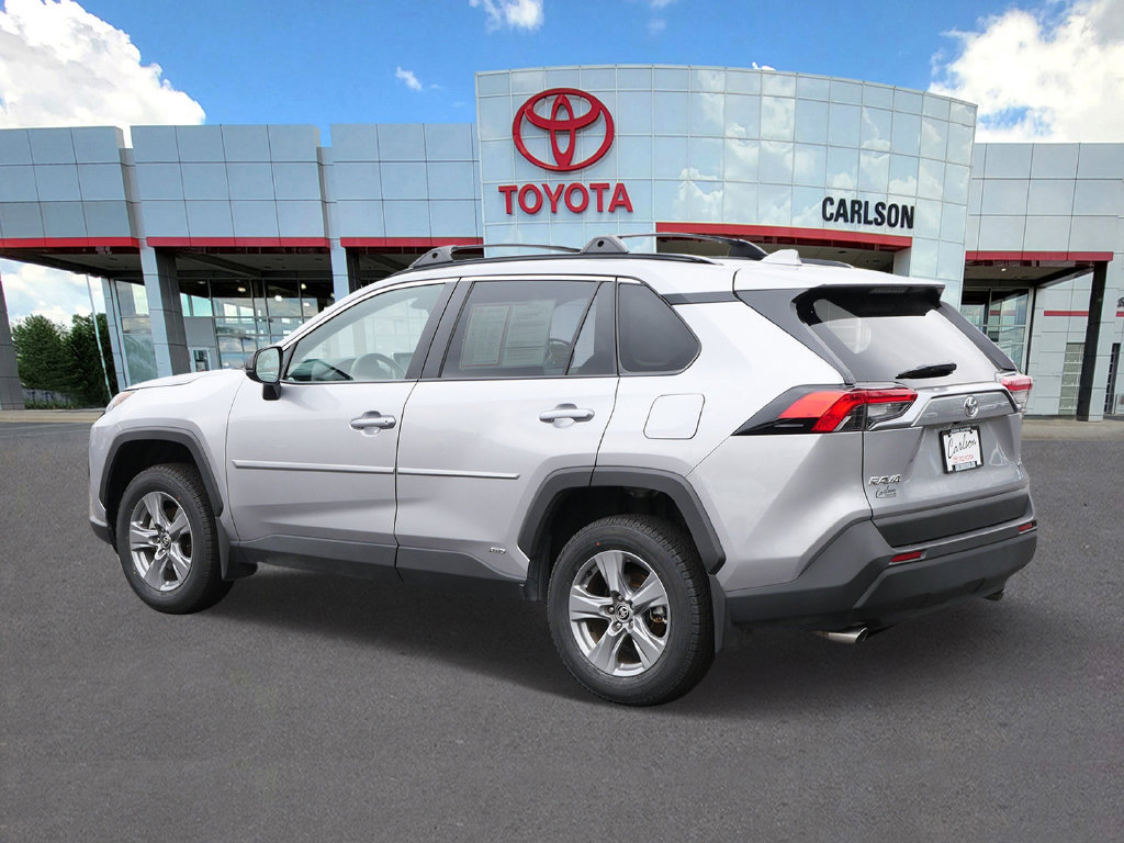 Certified 2025 Toyota RAV4 LE AWD/4WD image 6