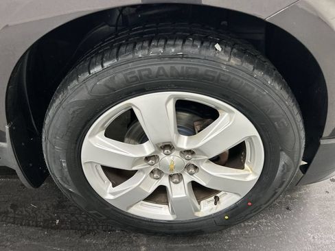 Used 2016 Chevrolet Traverse LT w/ Style and Technology Package AWD/4WD image 8