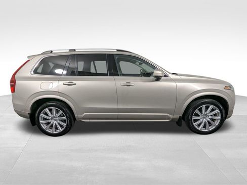 Used 2017 Volvo XC90 T6 Momentum w/ Vision Package AWD/4WD image 25