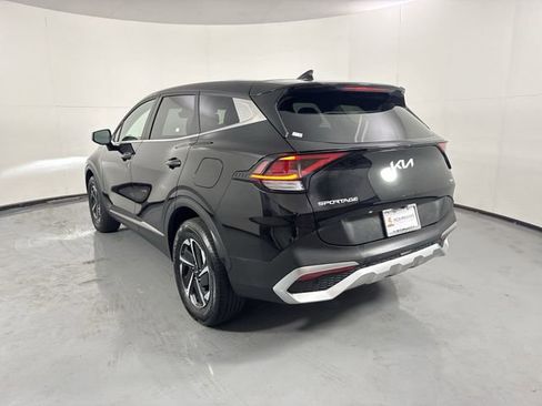 Used 2023 Kia Sportage LX AWD/4WD image 31