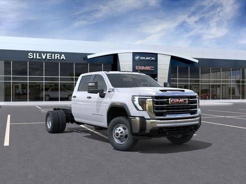 New 2025 GMC Sierra 3500 Pro w/ Convenience Package image 1