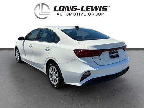 Used 2024 Kia Forte LX FWD image 4