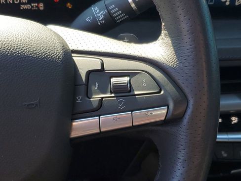 Used 2024 Cadillac XT4 Sport image 13