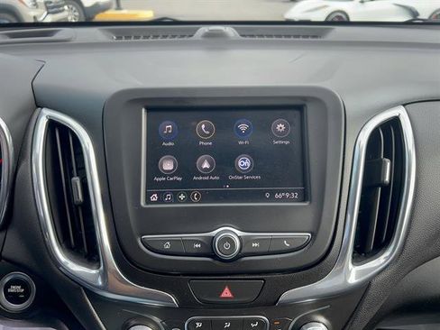 Used 2020 Chevrolet Equinox LT image 20