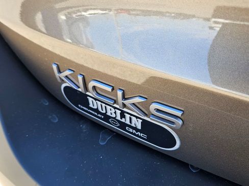 New 2026 Nissan Kicks SR FWD image 9