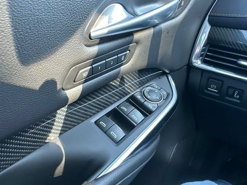Used 2023 Cadillac XT4 Sport FWD image 29