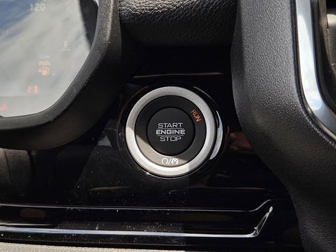 New 2025 RAM 1500 Laramie image 9