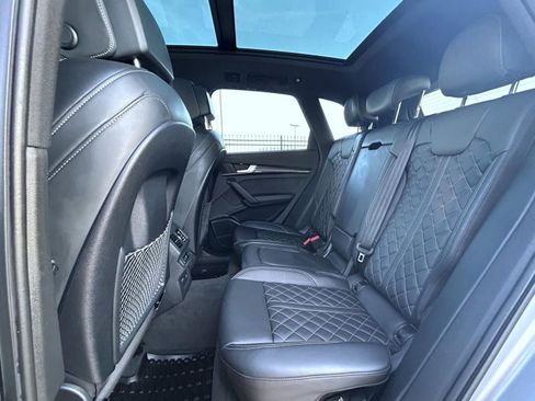 Used 2023 Audi SQ5 Prestige w/ Prestige Package image 20