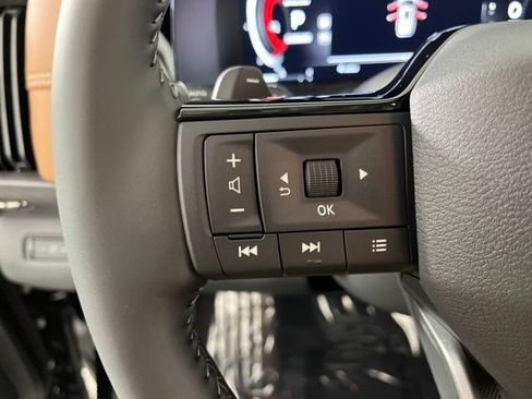New 2026 Nissan Pathfinder Platinum FWD image 23