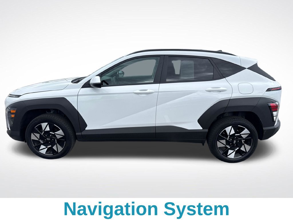 Used 2025 Hyundai Kona SEL AWD/4WD image 3