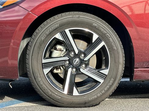 Used 2025 Nissan Sentra SV image 22