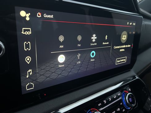 Used 2024 GMC Sierra 1500 AT4 image 13