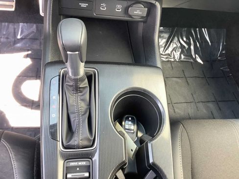Certified 2026 Honda Civic Sport image 18