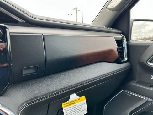 New 2026 GMC Sierra 1500 Denali w/ Denali Reserve Package image 42