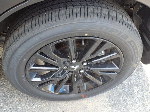 New 2026 Mitsubishi Eclipse Cross Black Edition image 6