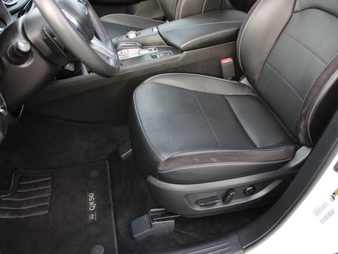 Used 2023 INFINITI QX50 Sport image 21