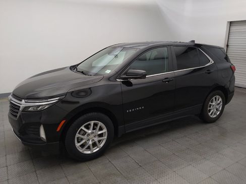 Used 2023 Chevrolet Equinox LT w/ Driver Convenience Package FWD image 2
