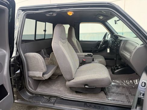 Used 2002 Ford Ranger FX4 image 21