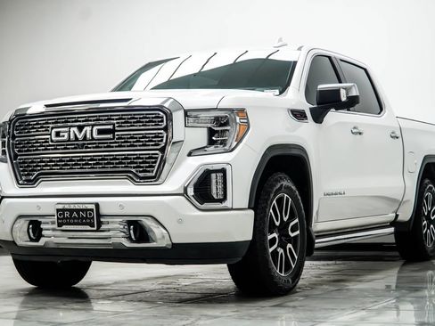 Used 2021 GMC Sierra 1500 Denali w/ Denali Ultimate Package AWD/4WD image 9