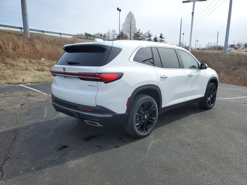 New 2026 Buick Enclave Preferred w/ Power Package image 4