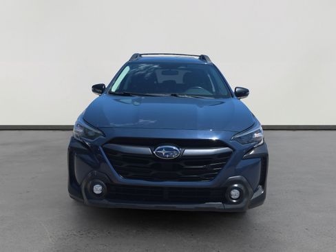 Used 2024 Subaru Outback Premium image 8